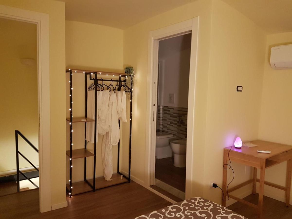 Rega Holiday House Наполи Екстериор снимка