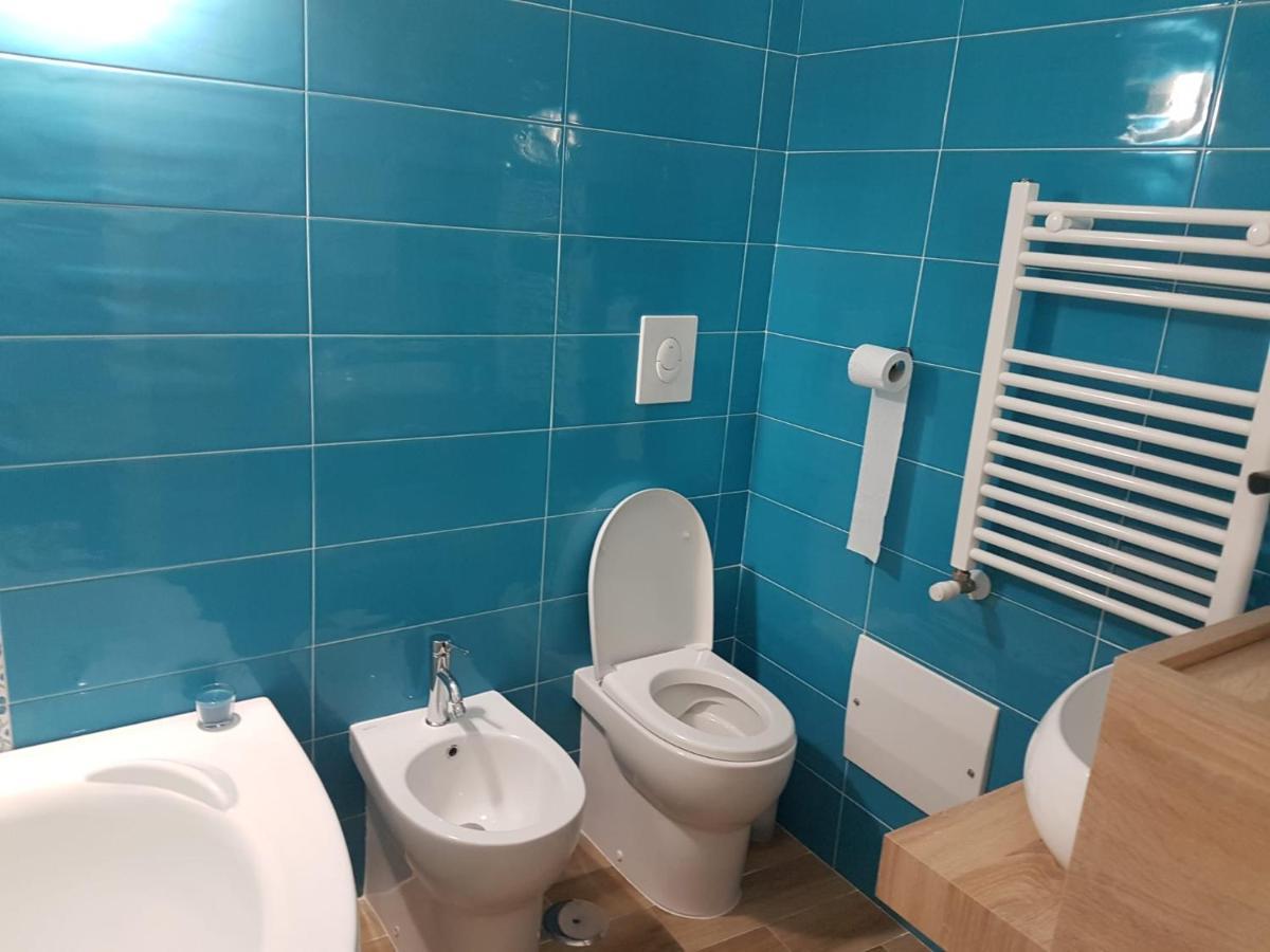 Rega Holiday House Наполи Екстериор снимка