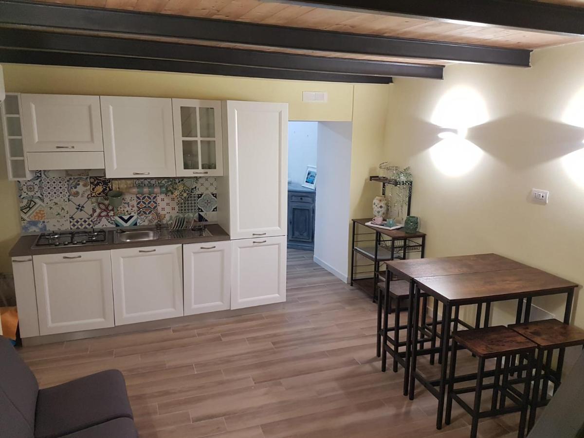 Rega Holiday House Наполи Екстериор снимка