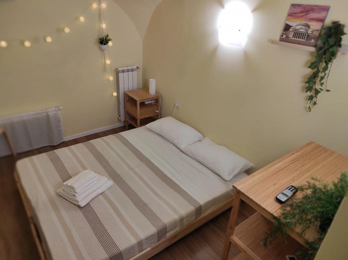 Rega Holiday House Наполи Екстериор снимка