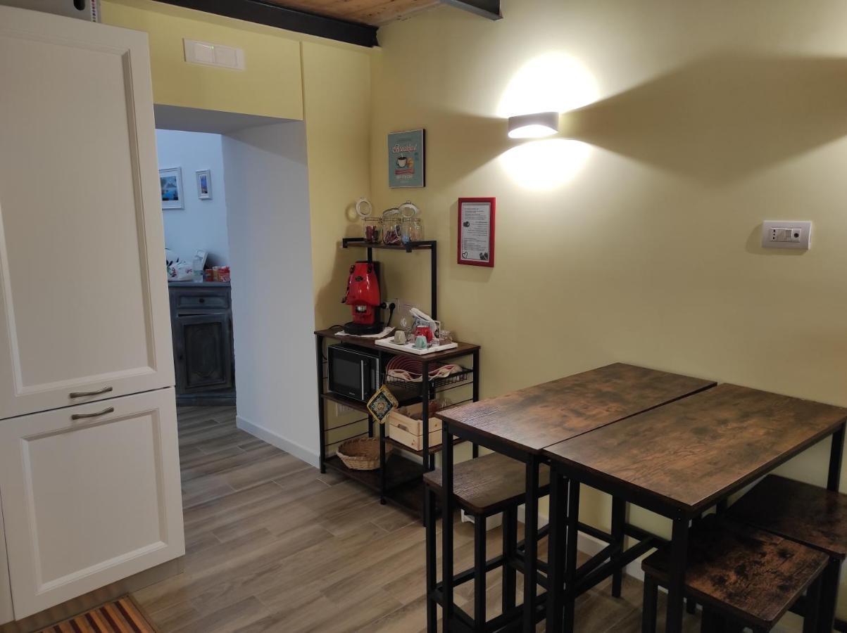 Rega Holiday House Наполи Екстериор снимка