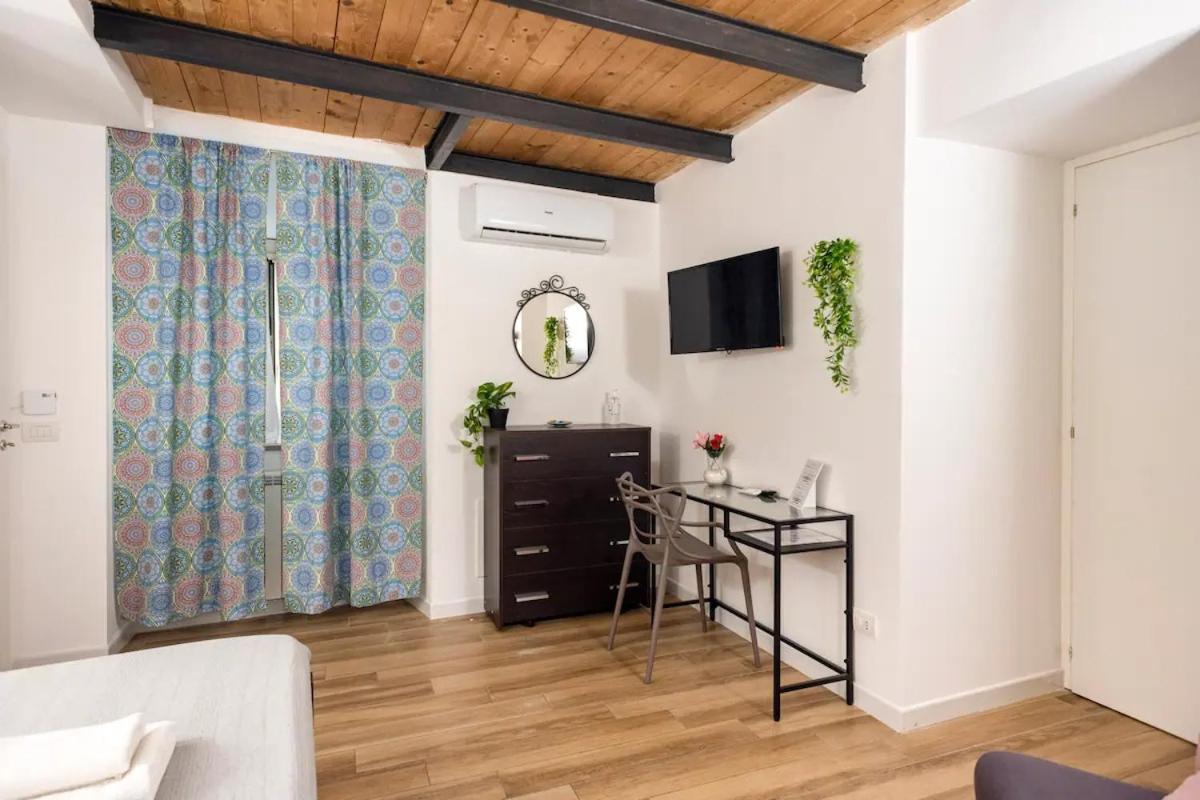 Rega Holiday House Наполи Екстериор снимка